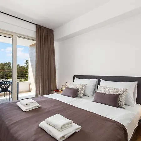 Appartement Val Pjescana Uvala