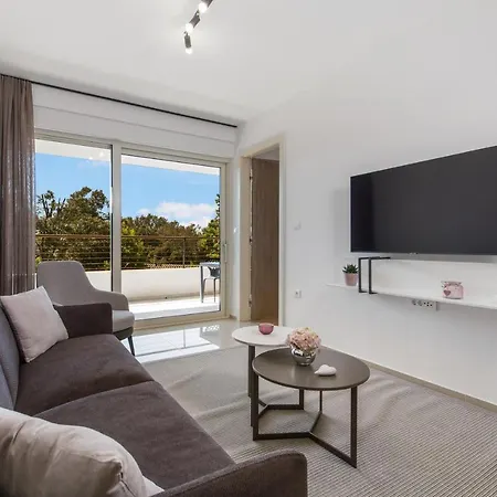 Val Apartament Pjescana Uvala